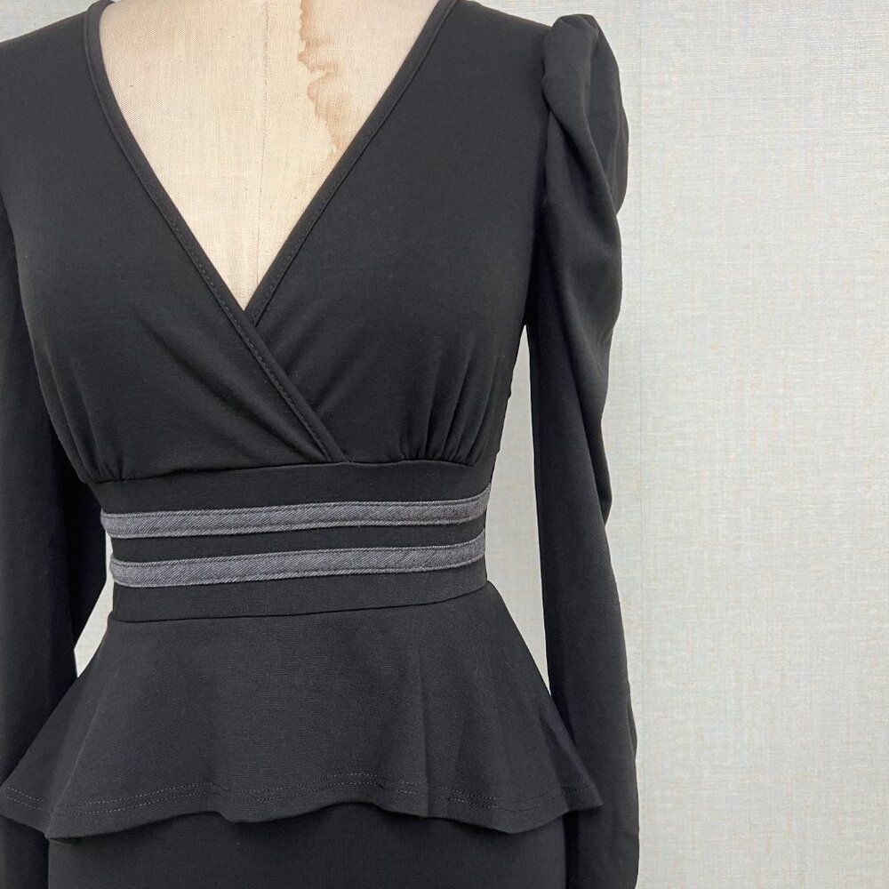 NWOT Deadstock 2000s Peplum Puff Sleeve Black Pencil Dress Small - Picture 2 of 4